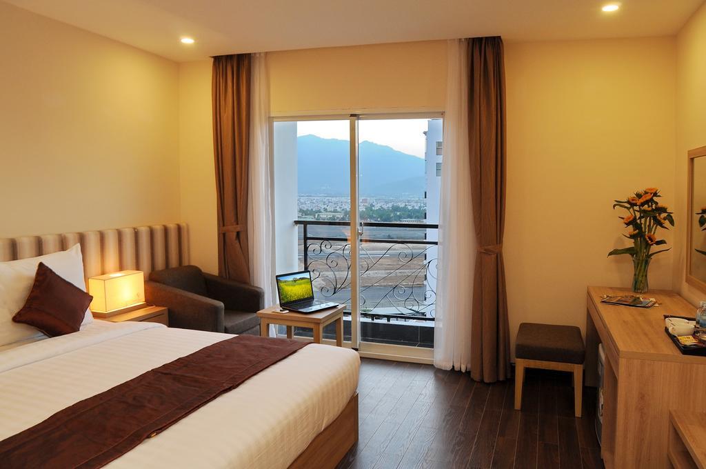 Db Hotel Nha Trang Dış mekan fotoğraf